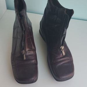 Aquatalia Leather Boots